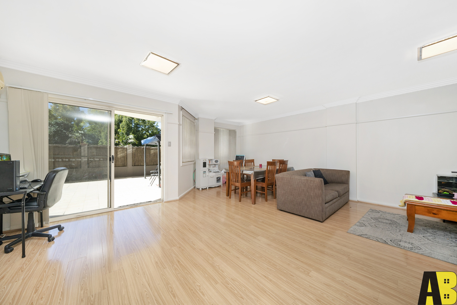 106/91A Bridge Road, Westmead - Thumbnail 2