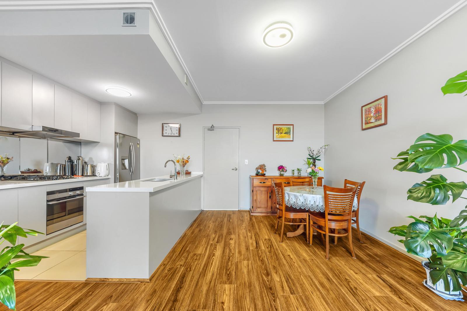 409/3 Weston Street, Rosehill - Thumbnail 6