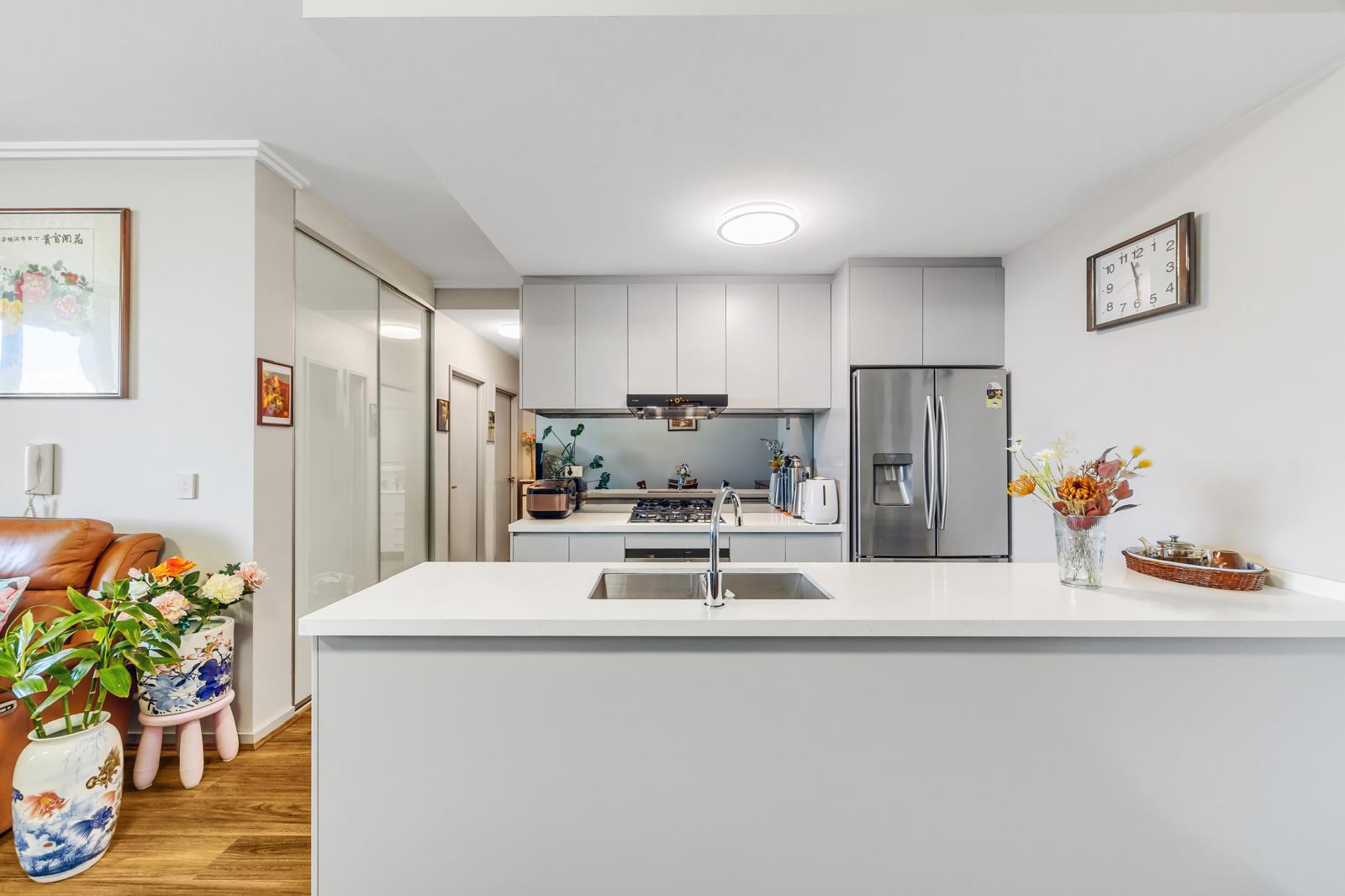 409/3 Weston Street, Rosehill - Thumbnail 7
