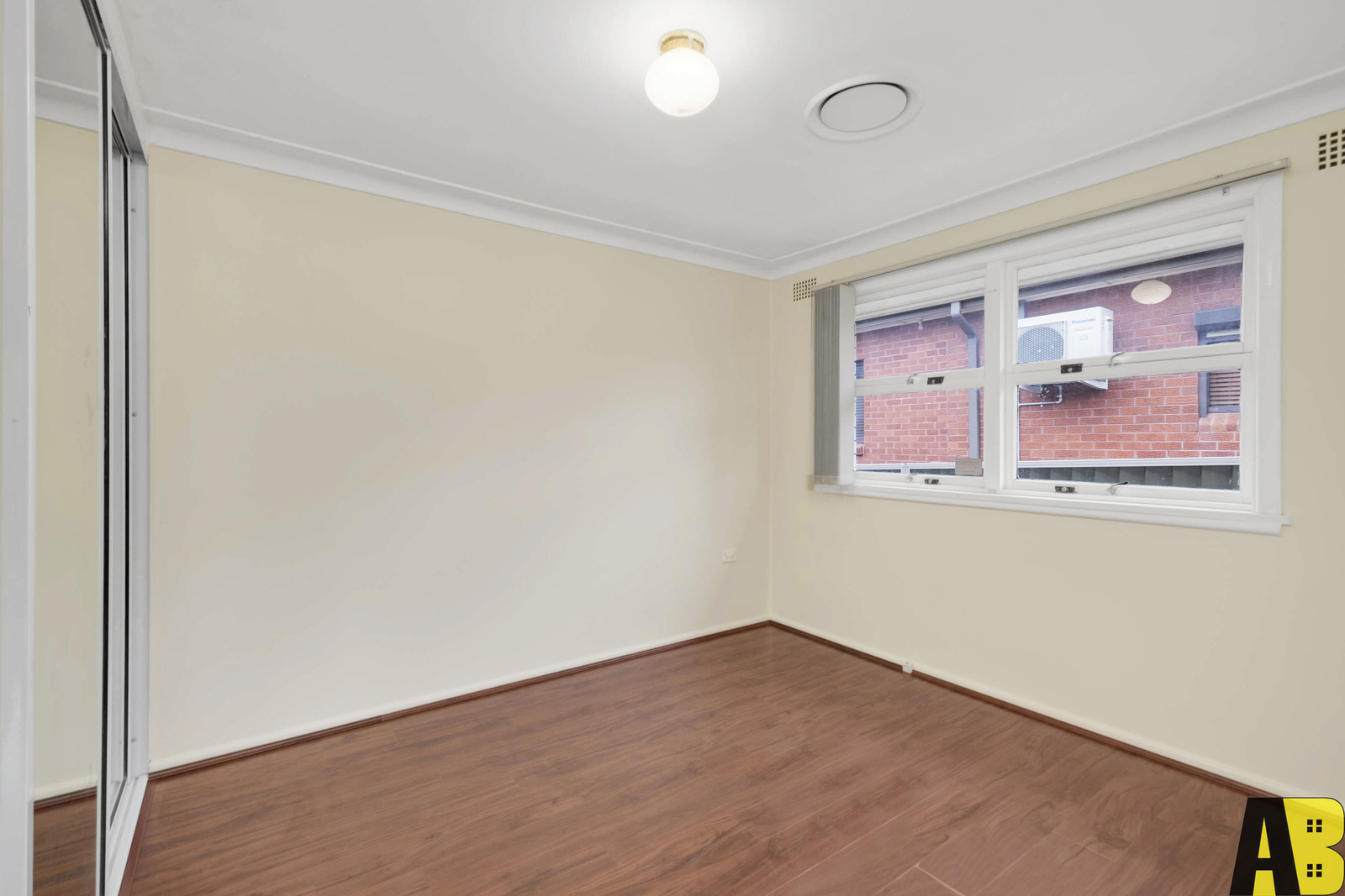 31 Targo Road, Pendle Hill - Thumbnail 7
