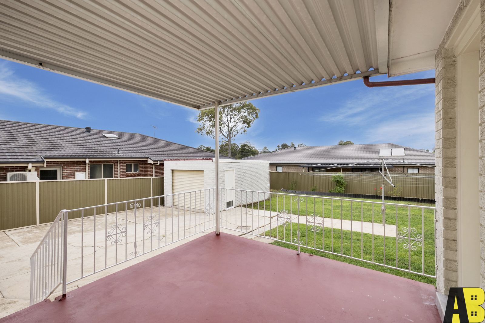 31 Targo Road, Pendle Hill - Thumbnail 2
