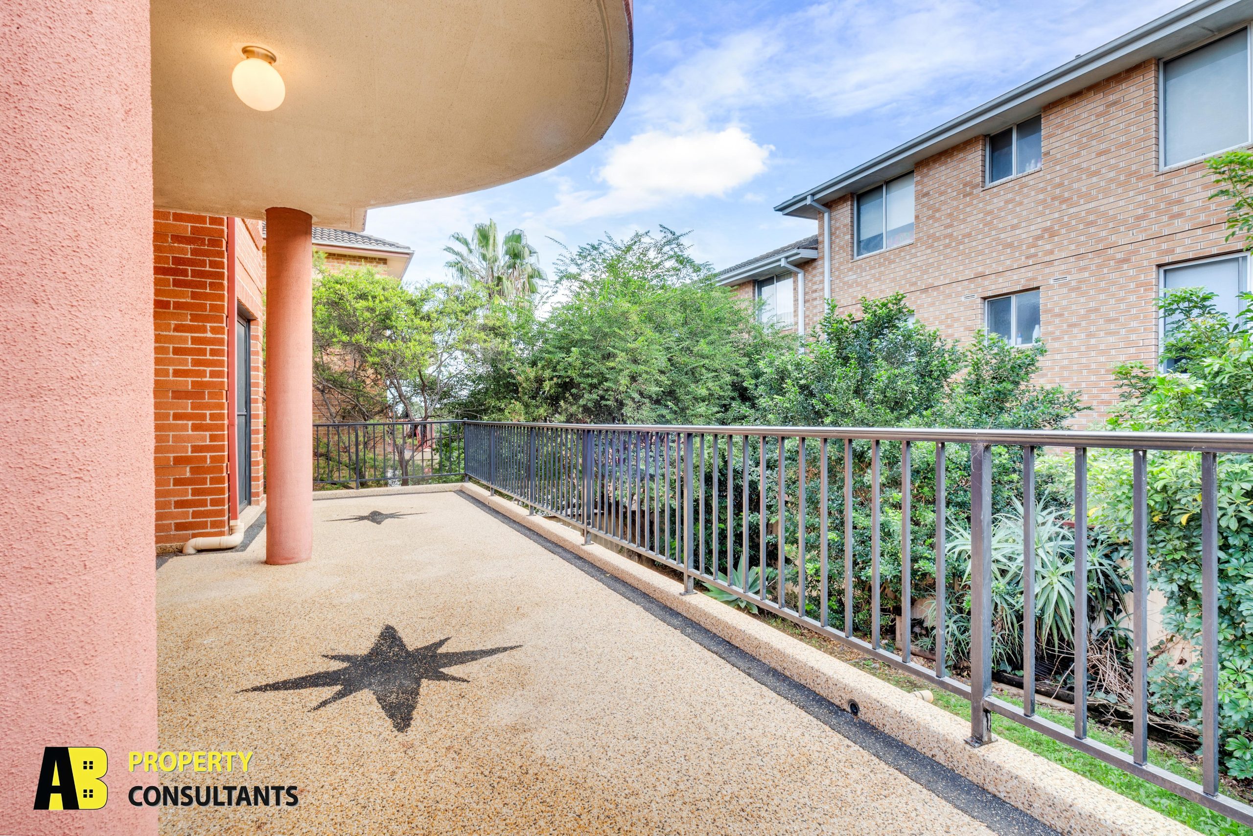 2/28 Harris Street, Harris Park - Thumbnail 2