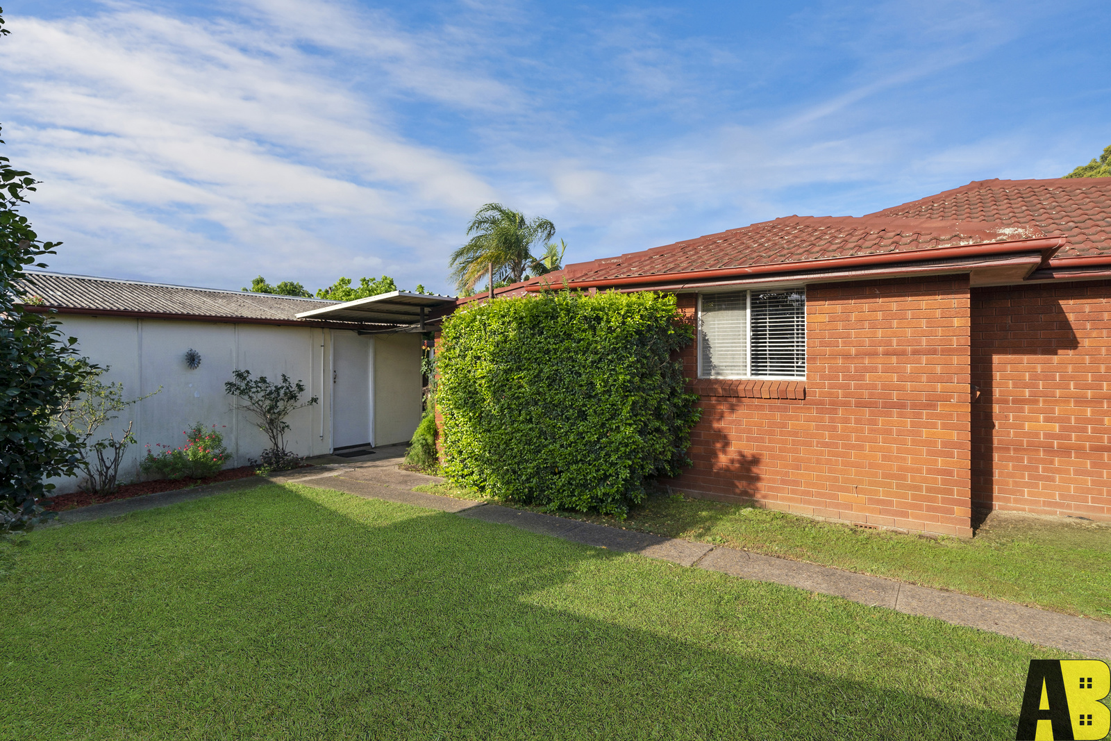 243 CORNELIA ROAD, Toongabbie - Thumbnail 4