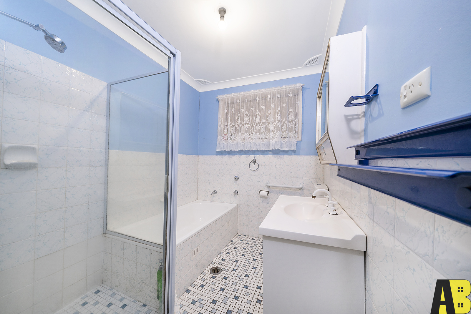 243 CORNELIA ROAD, Toongabbie - Thumbnail 7