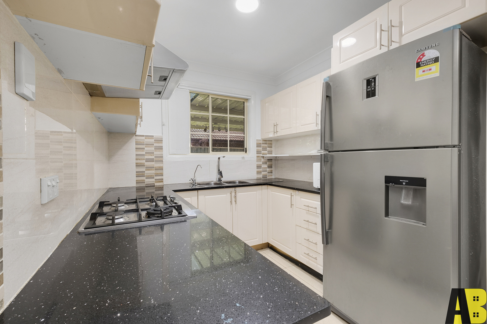10/30 Hillcrest Road, Quakers Hill - Thumbnail 4
