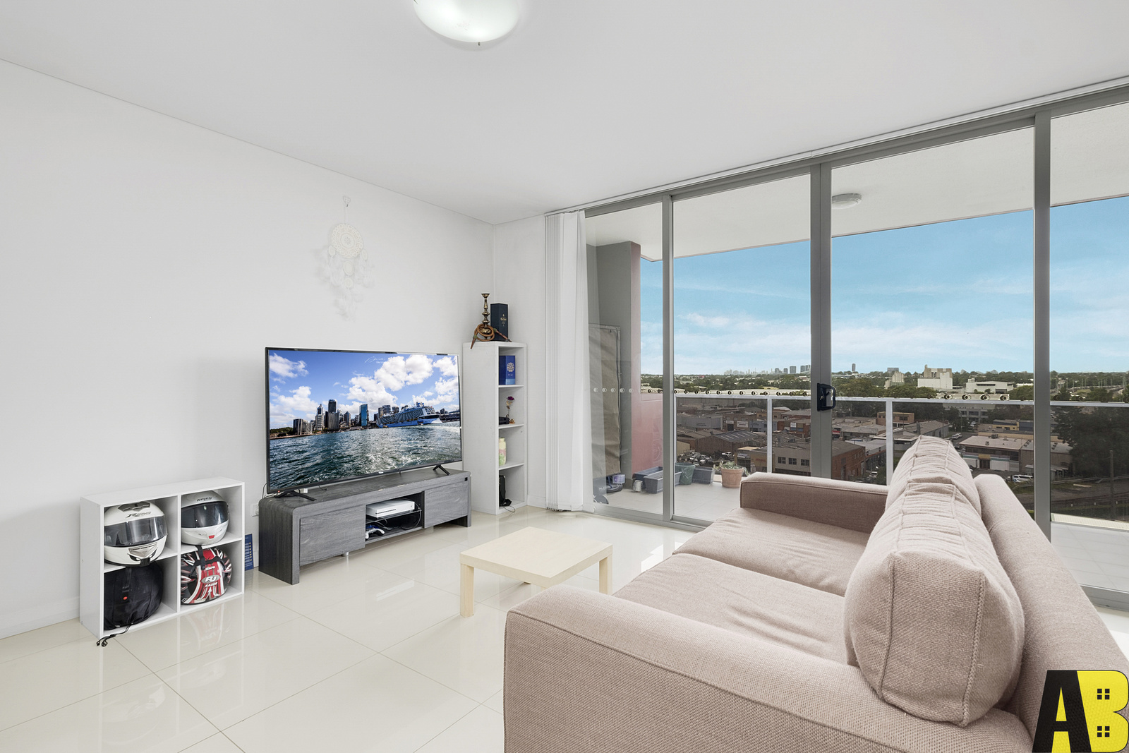 805/6 East Street, Granville - Thumbnail 3