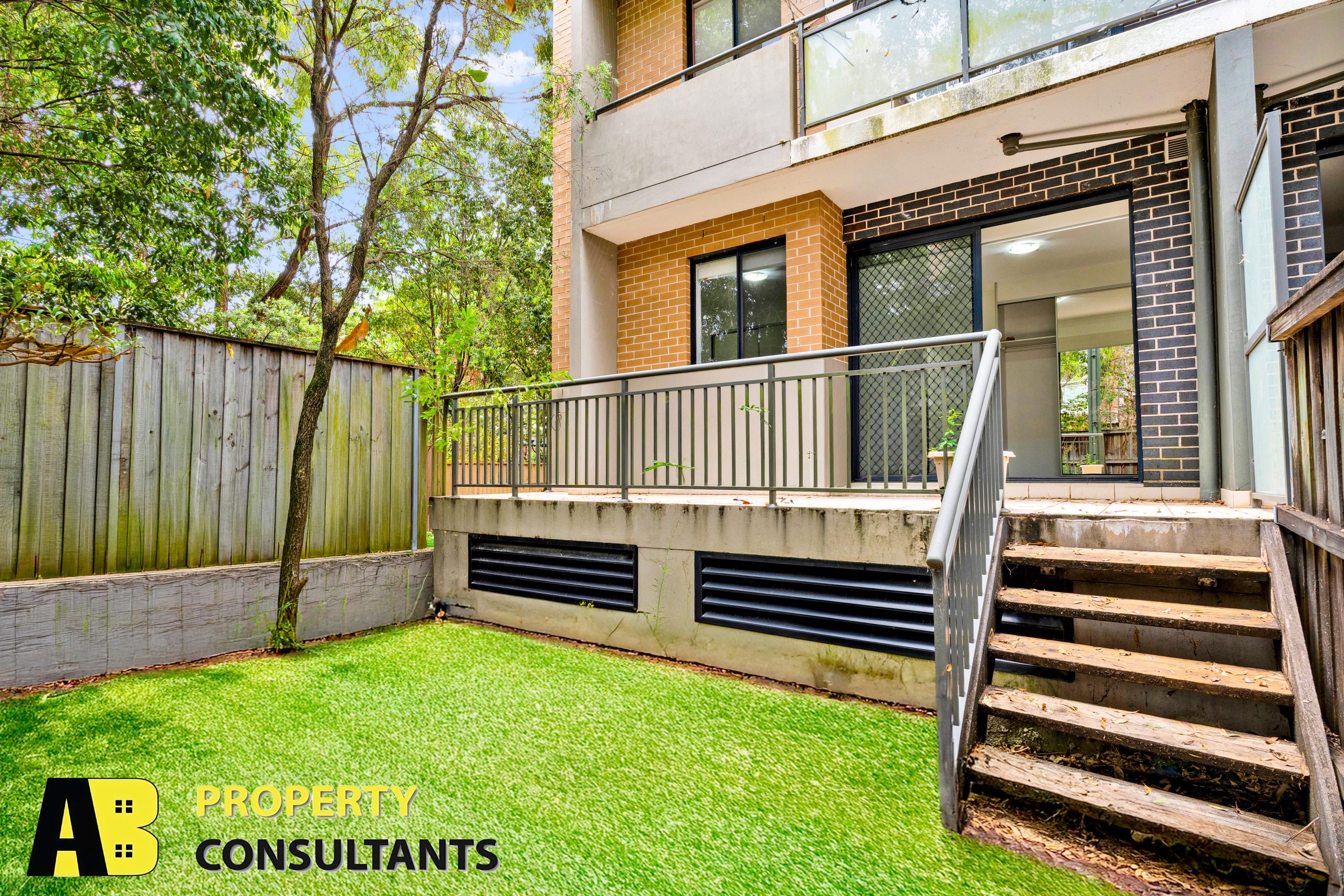 10/217-219 William Street, Granville - Thumbnail 3