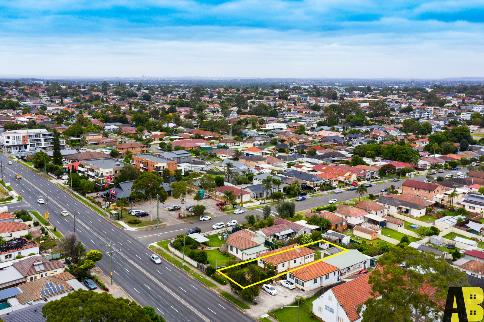 318 Woodville Road, Guildford - Thumbnail 4