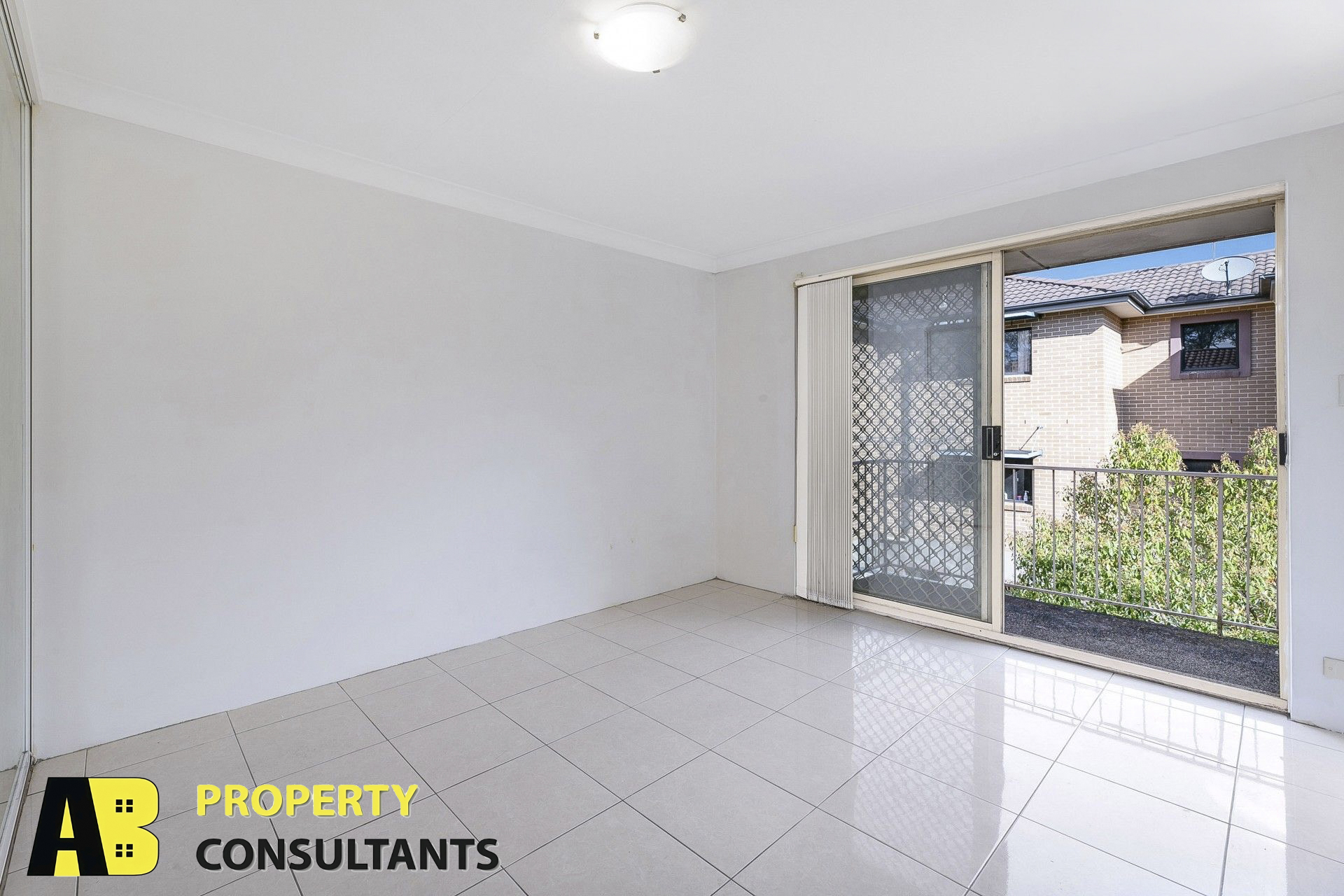 2/38 Harris Street, Harris Park - Thumbnail 3