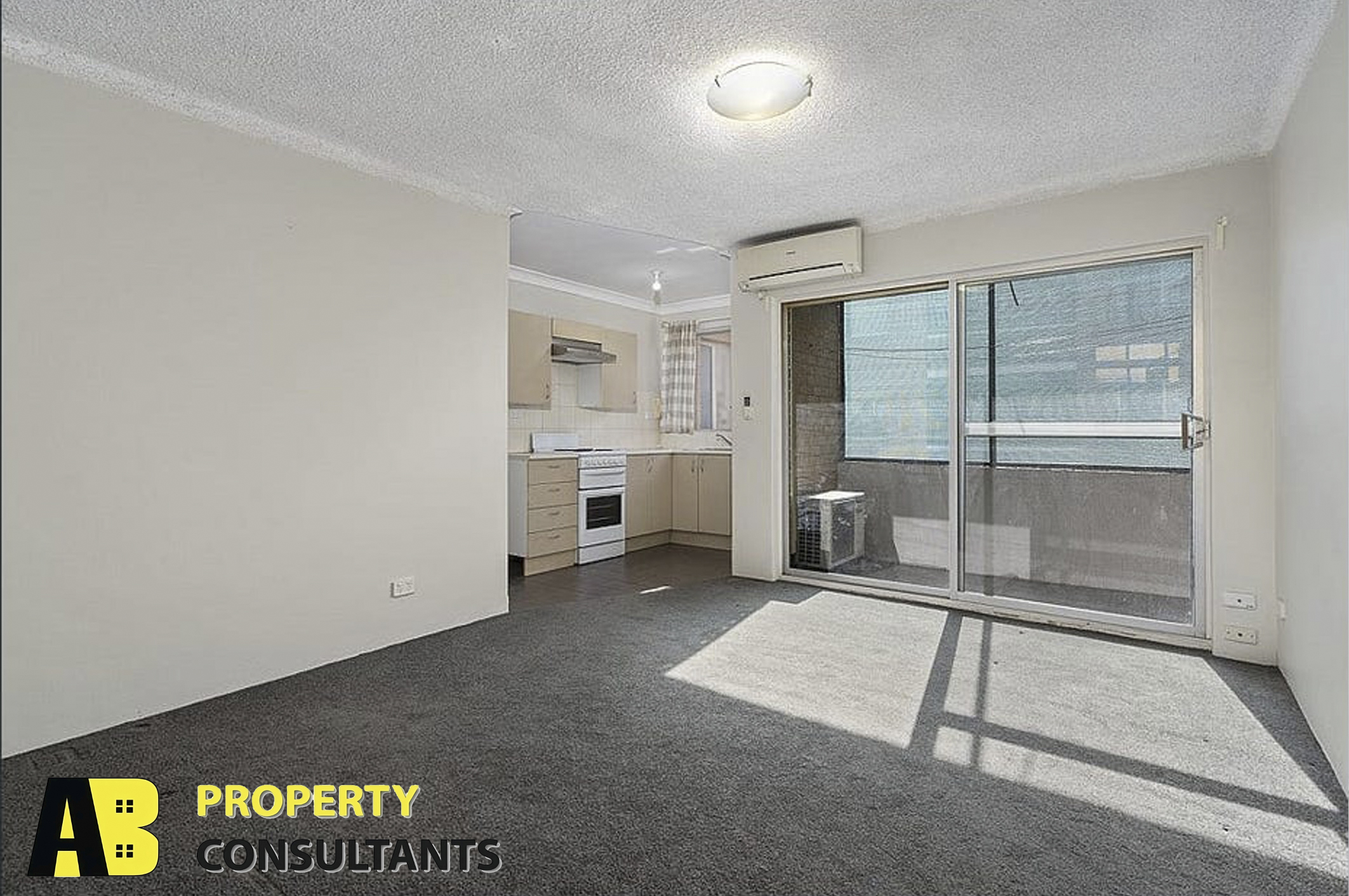 8/7 Hart street, Warwick Farm - Image 1