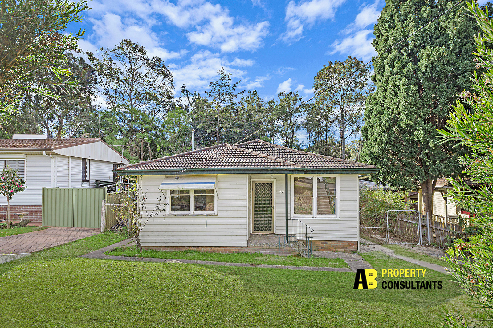 57 Rowley Street, Pendle Hill - Thumbnail 4