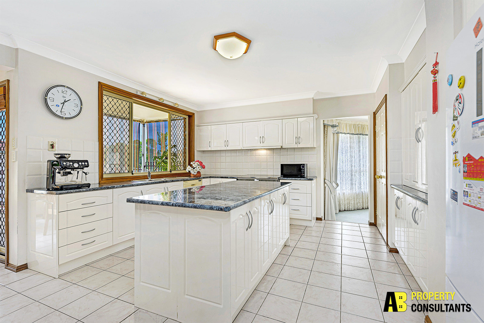 6 Banksia Close,, Kings Langley - Thumbnail 7