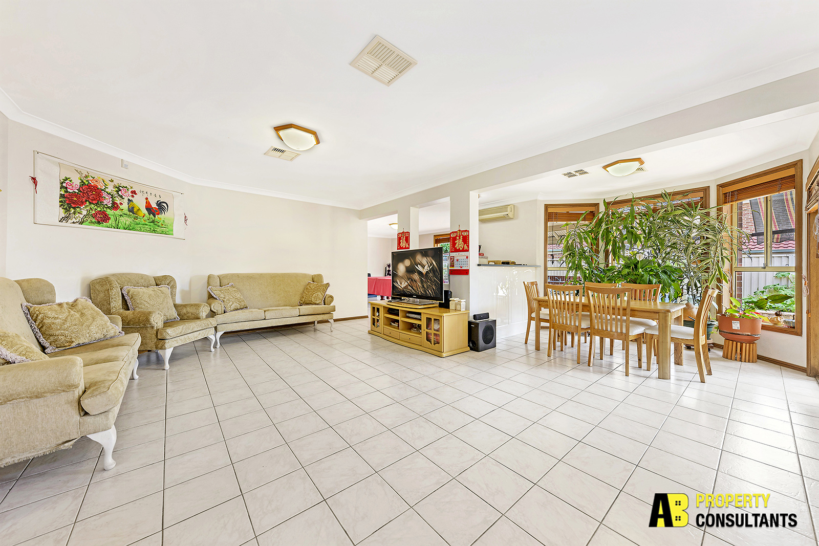 6 Banksia Close,, Kings Langley - Thumbnail 4