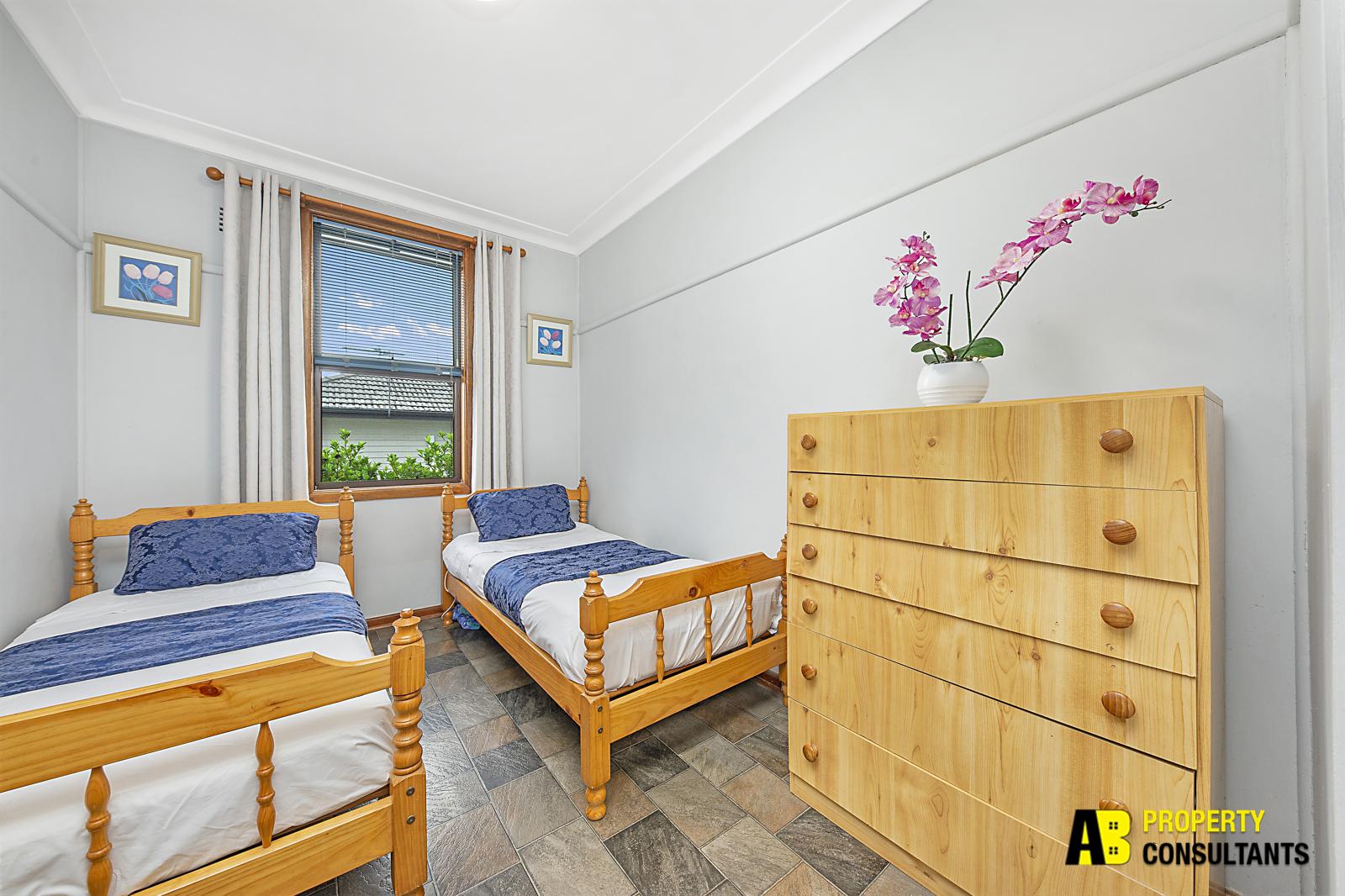 8 Dawn Drive, Seven Hills - Thumbnail 8