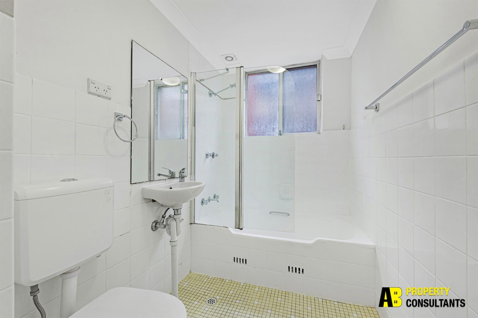 1/8 Allen Street, Harris Park - Thumbnail 8