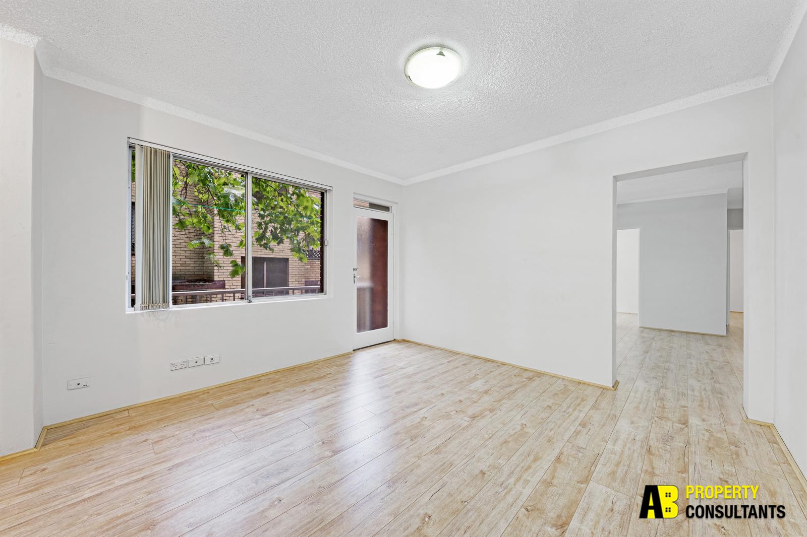 1/8 Allen Street, Harris Park - Thumbnail 4