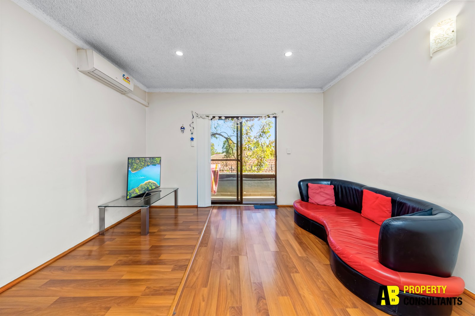 5/17-19 Wigram Street, Harris Park - Thumbnail 2