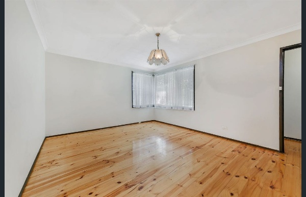 57 Mackenzie Boulevard, Seven Hills - Thumbnail 3