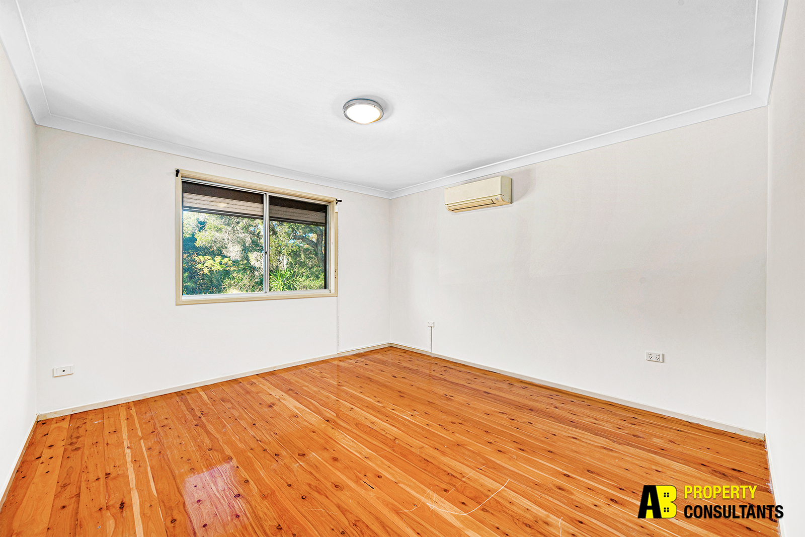 67 Roper Road, Colyton - Thumbnail 6