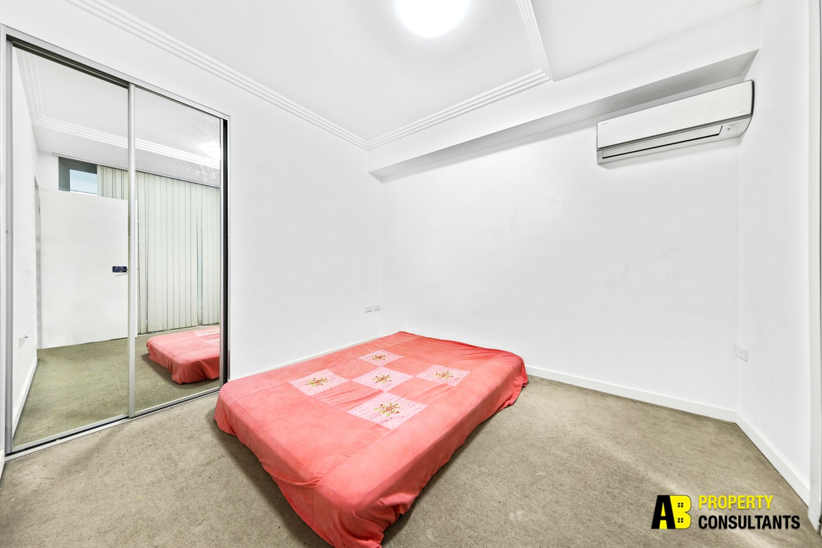 301/111 Wigram Street, Parramatta - Thumbnail 6