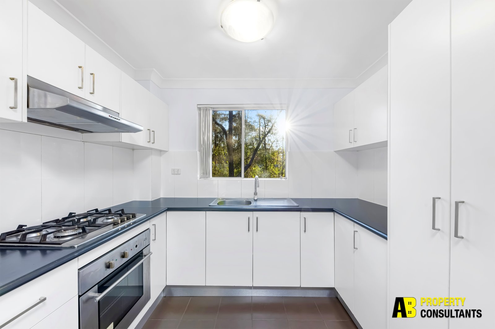 12/4-6 Wigram Street, Harris Park - Thumbnail 3