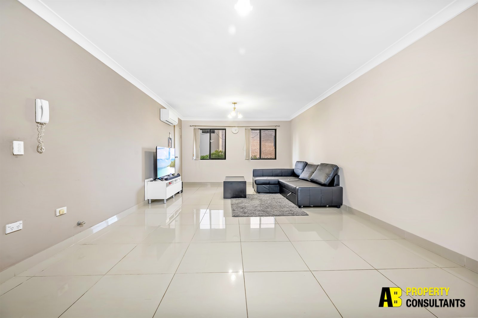 28/5-9 Fourth Avenue, Blacktown - Thumbnail 2