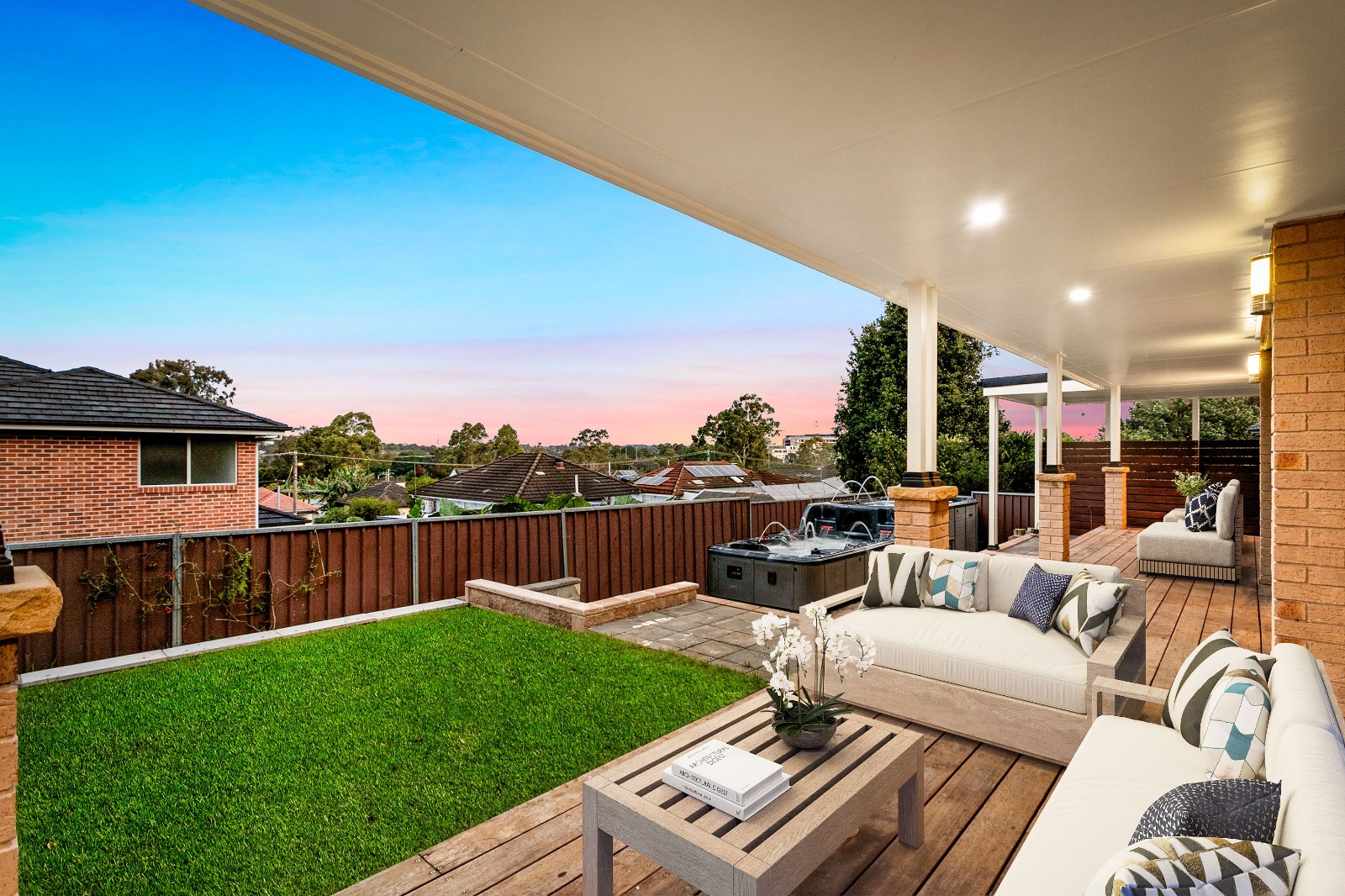 23 Terry Avenue, Seven Hills - Thumbnail 2