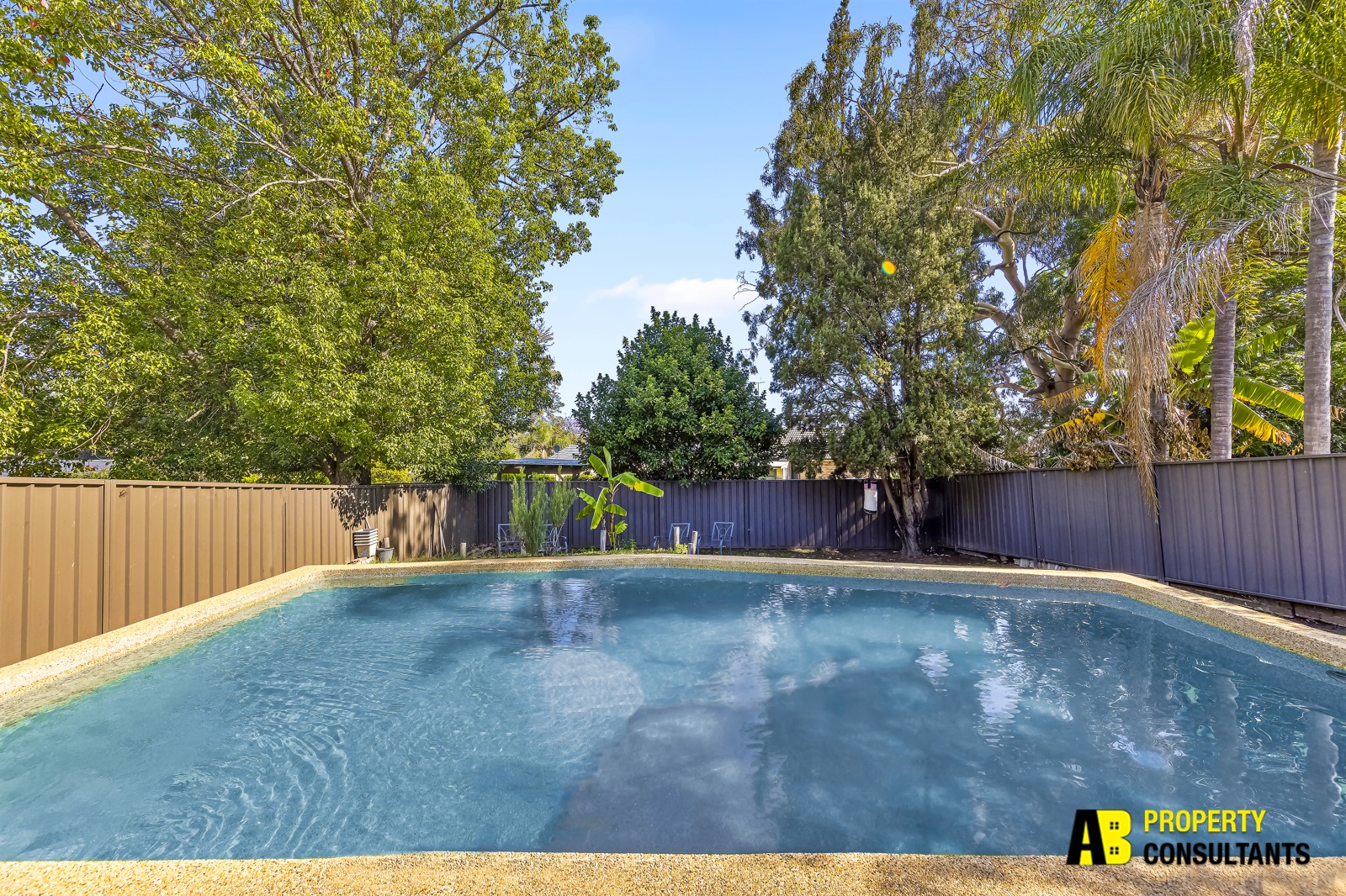 6 Barbara Boulevard, Seven Hills - Thumbnail 2
