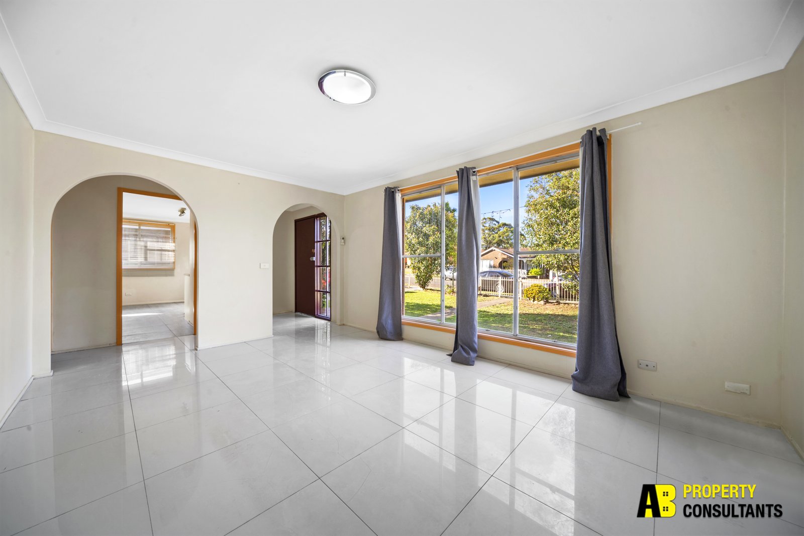 12 Gerald Crescent, Doonside - Thumbnail 6