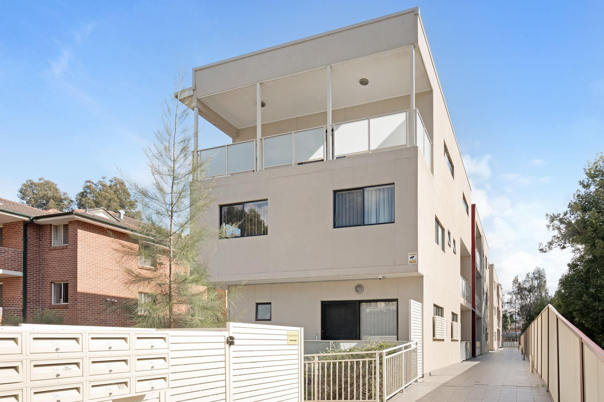 2/8 Wigram Street, Harris Park - Thumbnail 5