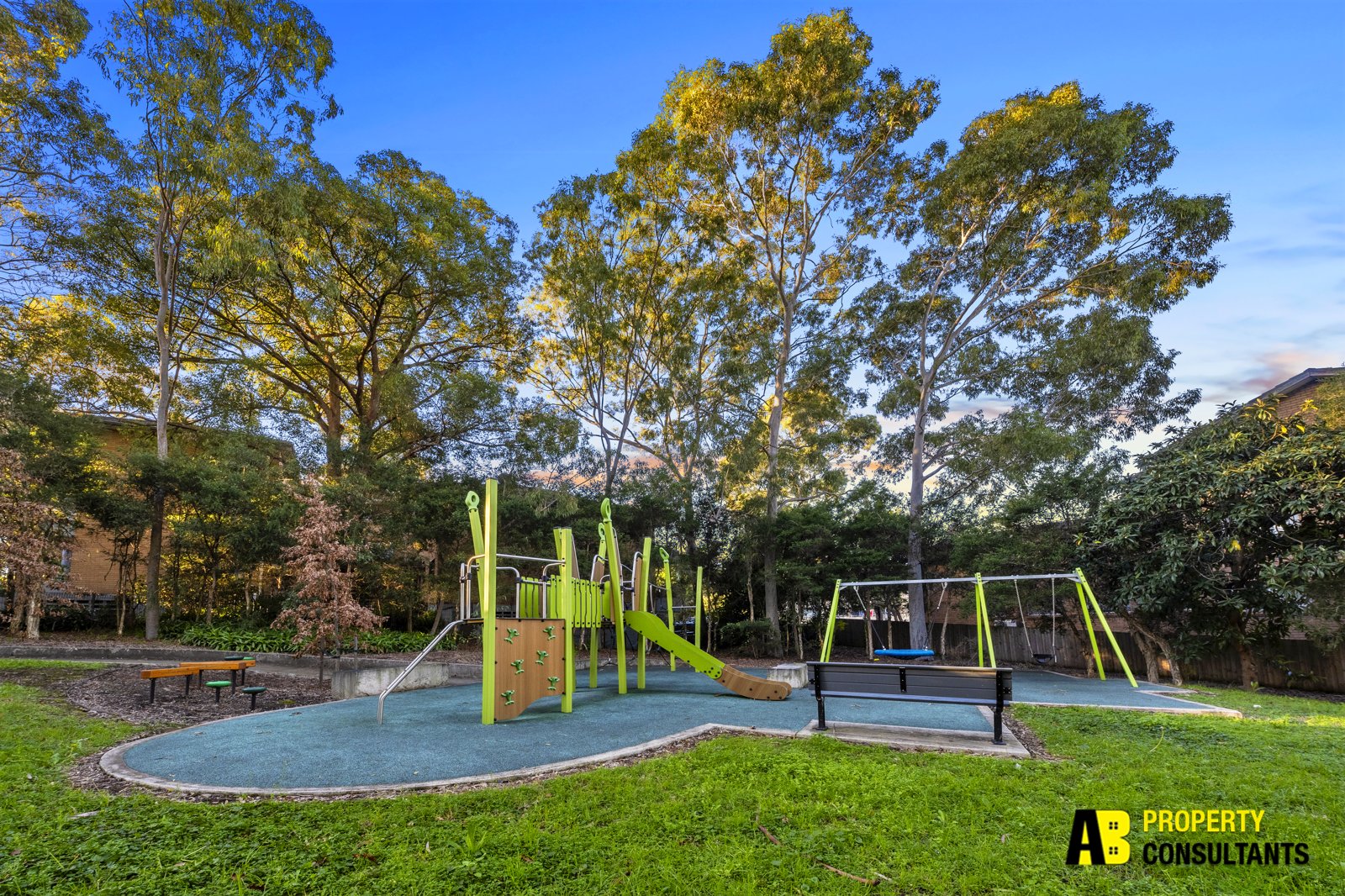 12/7-11 Tiara Place, Granville - Thumbnail 2