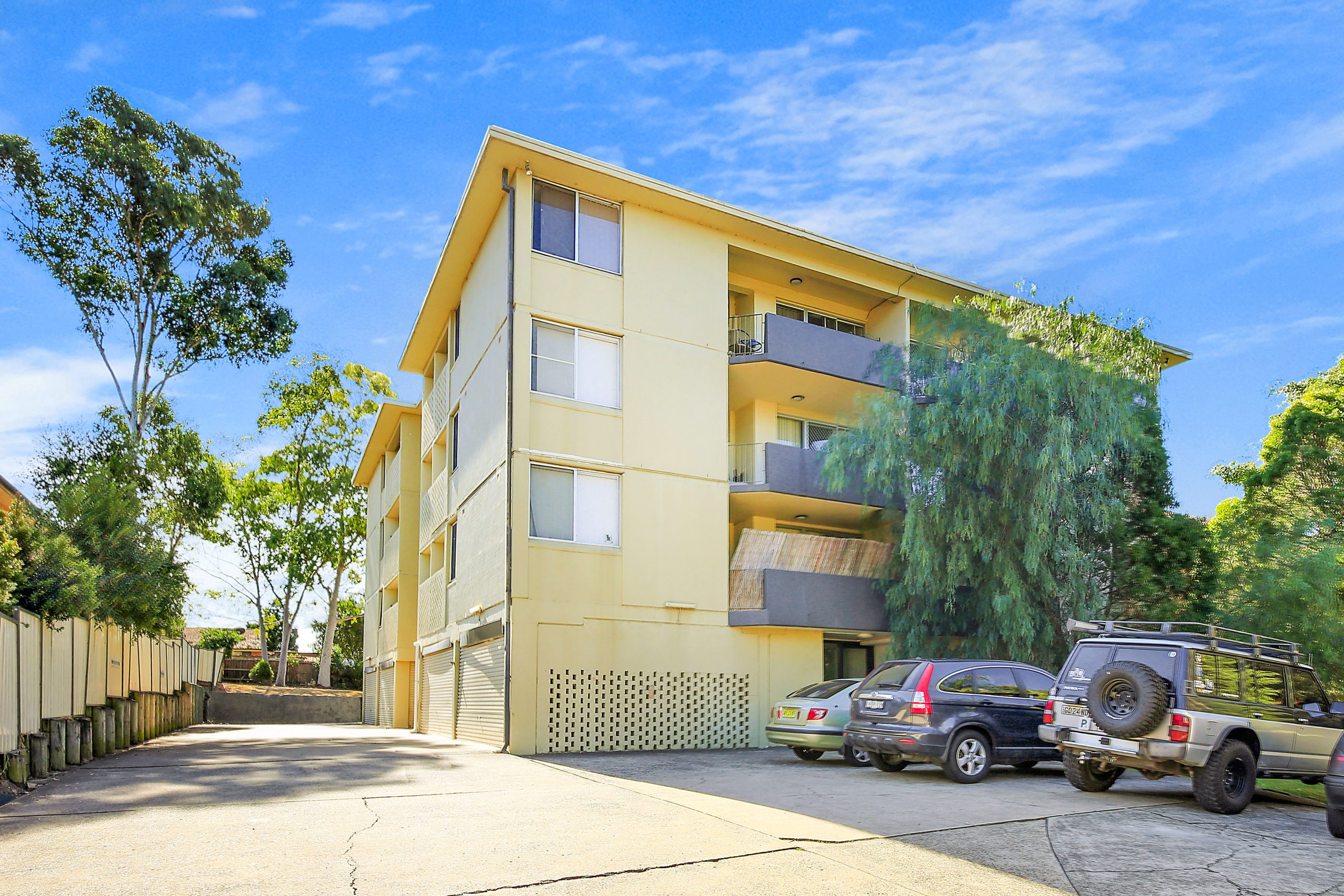 27/65 PARK AVE, Kingswood - Image 1
