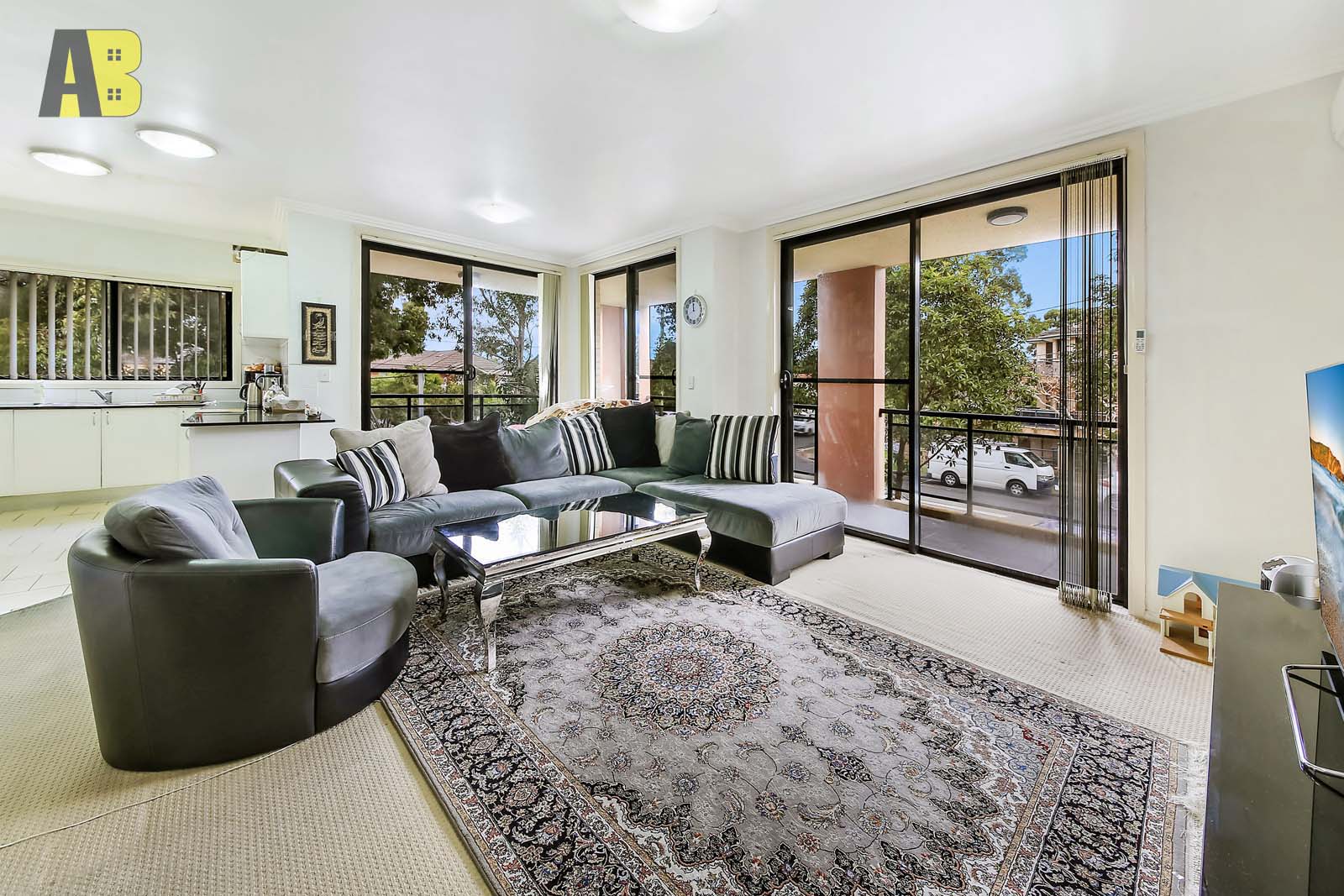 3/48 Memorial Ave, Merrylands - Thumbnail 2