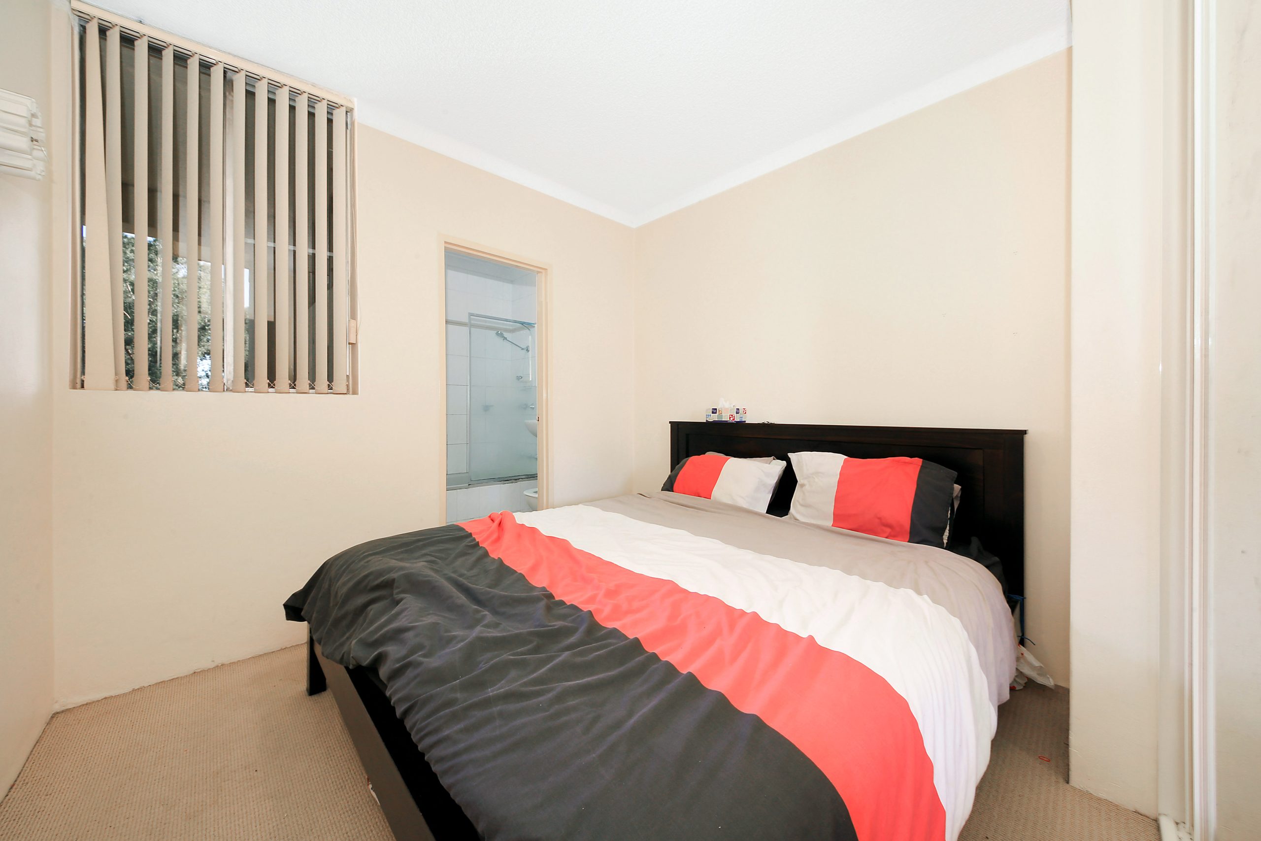 27/65 PARK AVE, Kingswood - Thumbnail 2