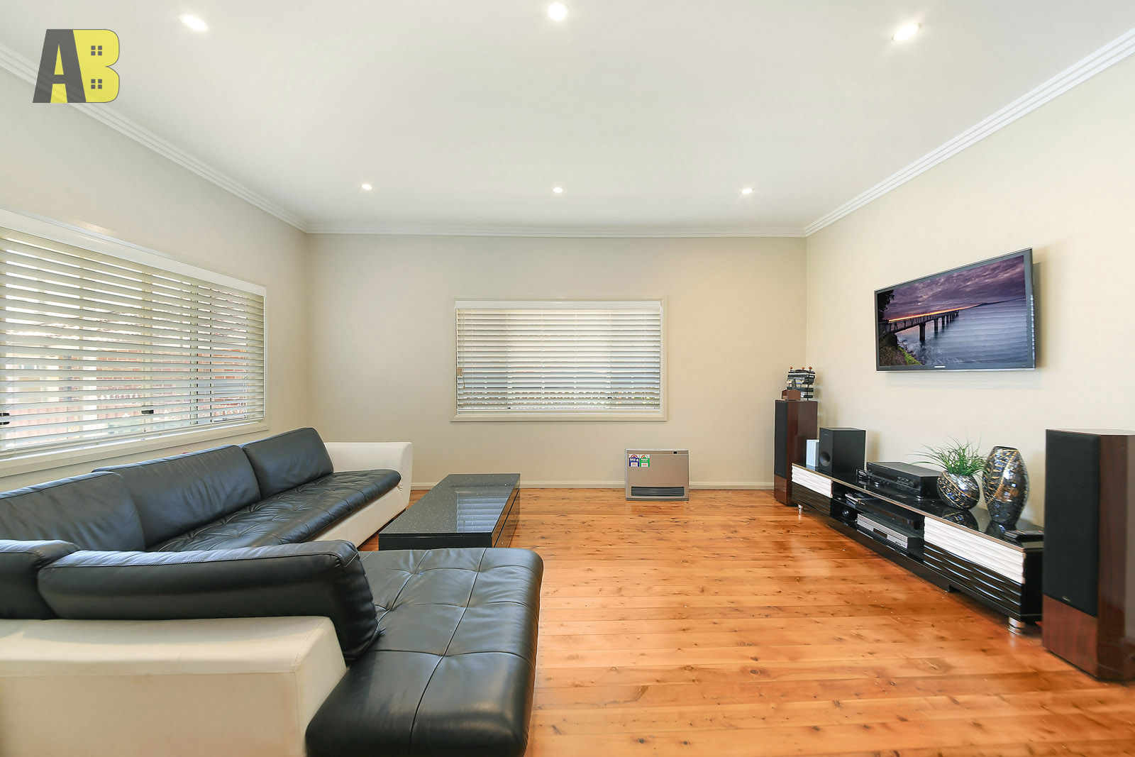8 Carrington Street, Parramatta - Thumbnail 5