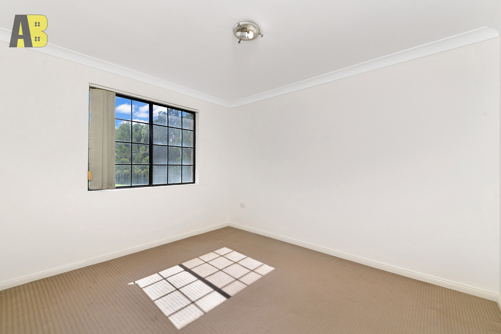 8/11 Inkerman Street, Granville - Thumbnail 4