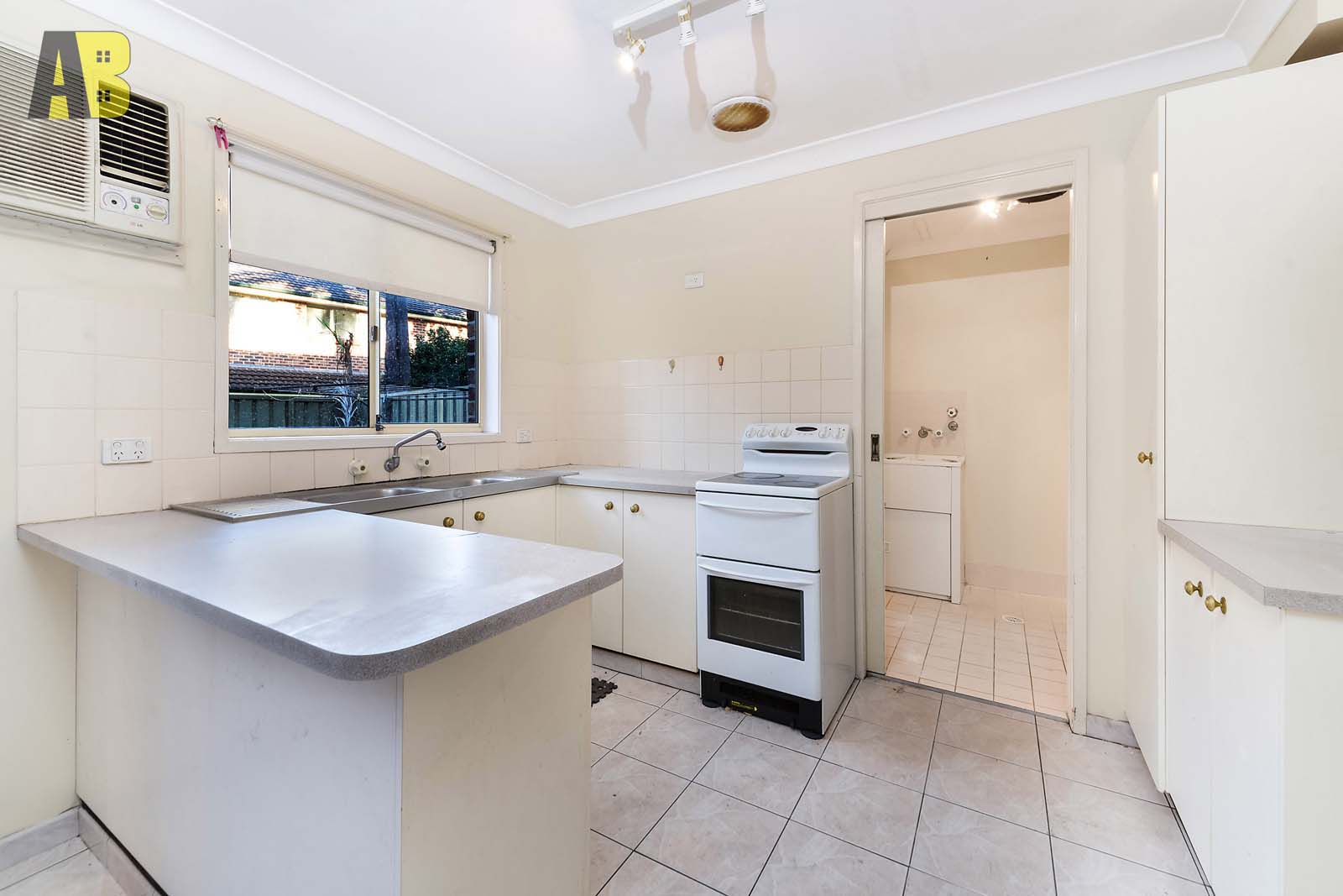 9/5 CHAPMAN STREET, Werrington - Thumbnail 2