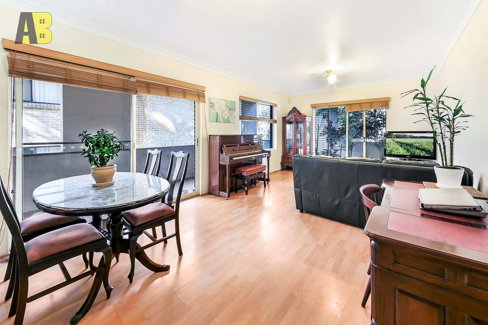 1/62 ALBERT STREET, North Parramatta - Thumbnail 2
