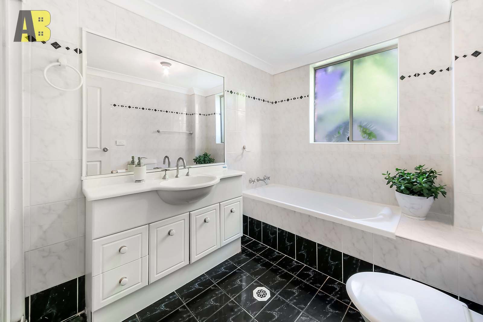 1/62 ALBERT STREET, North Parramatta - Thumbnail 7
