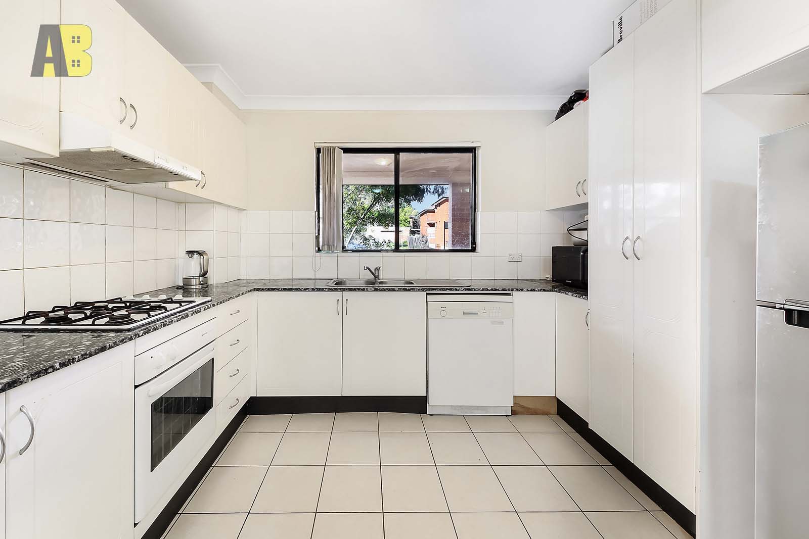 1/52 Harris Street, Harris Park - Thumbnail 4