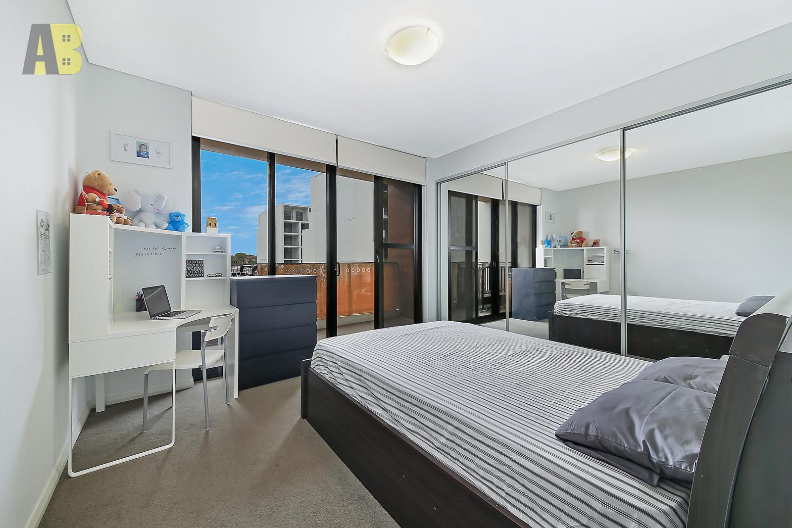 2048/2D Porter Street, Ryde - Thumbnail 4