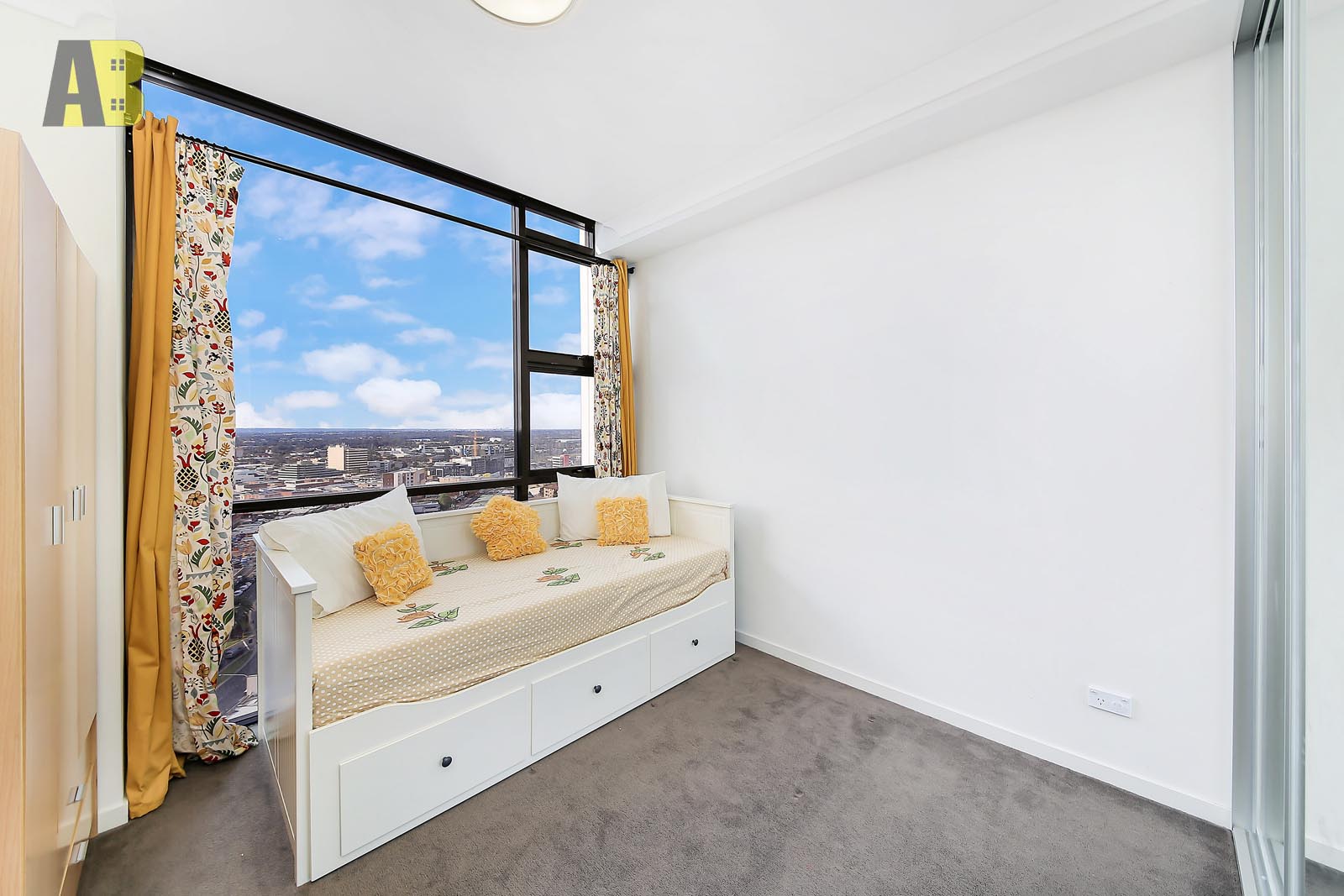 2105/420 MACQUARIE STREET, Liverpool - Thumbnail 5