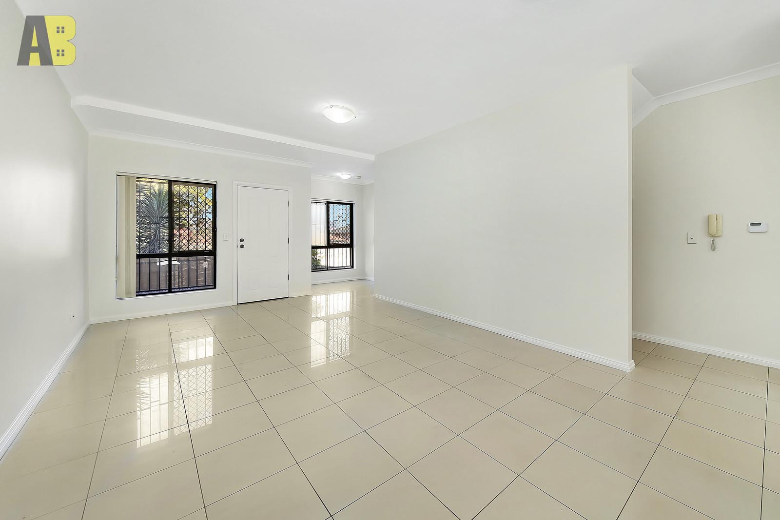 13/8-16 VIRGINIA STREET, Rosehill - Thumbnail 5