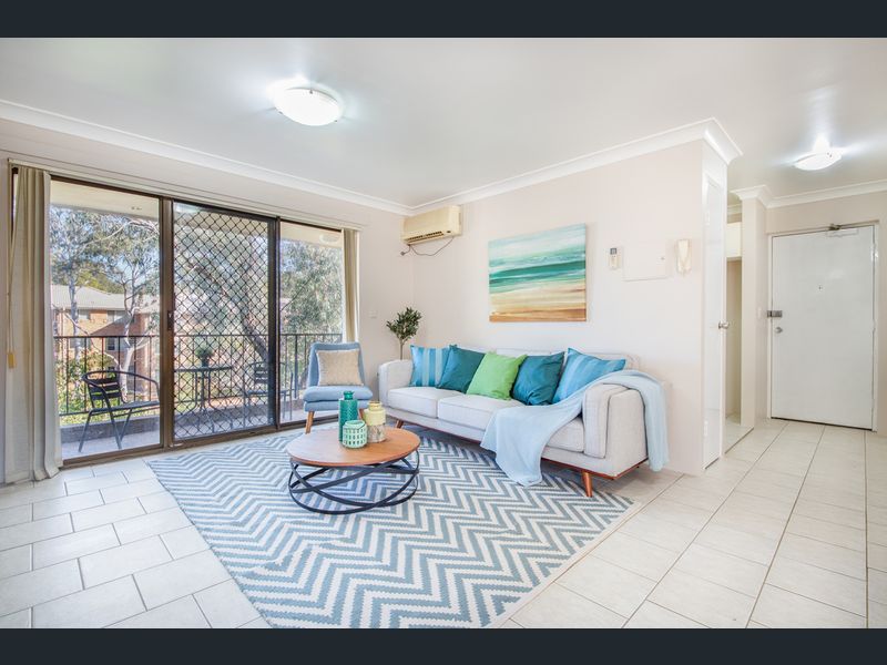 8/227 TARGO ROAD, Girraween - Thumbnail 2
