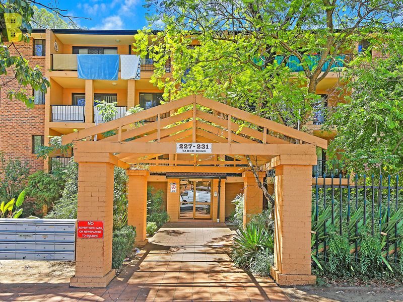 8/227 TARGO ROAD, Girraween - Thumbnail 8