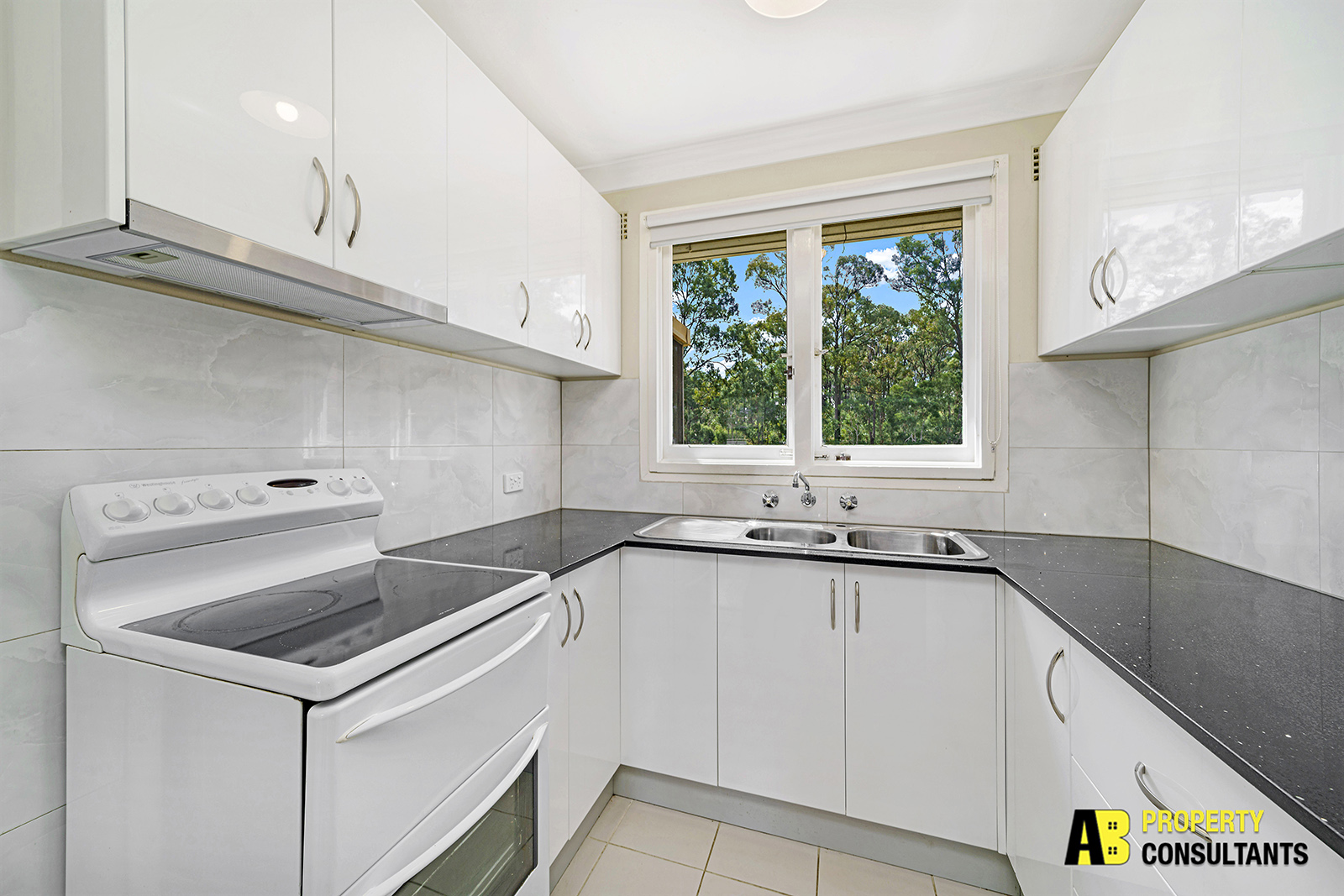 240 Captain Cook Drive, Willmot - Thumbnail 7