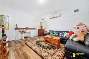 18 Chiltern Road, GUILDFORD, NSW 2161