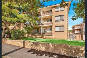 12/15 Alice Street, HARRIS PARK, NSW 2150